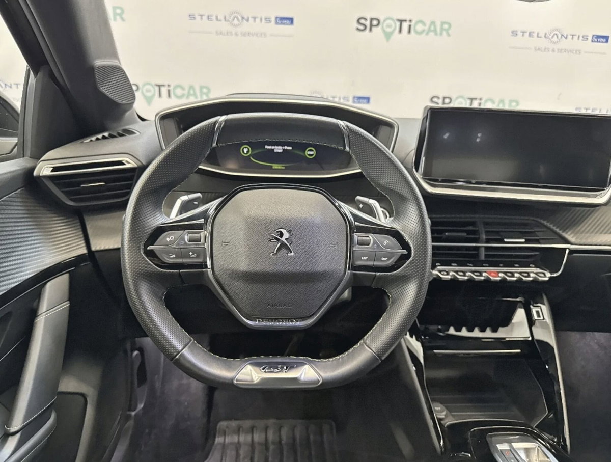 Peugeot 208 PureTech 100 Stop&Start EAT8 5 porte GT (13)