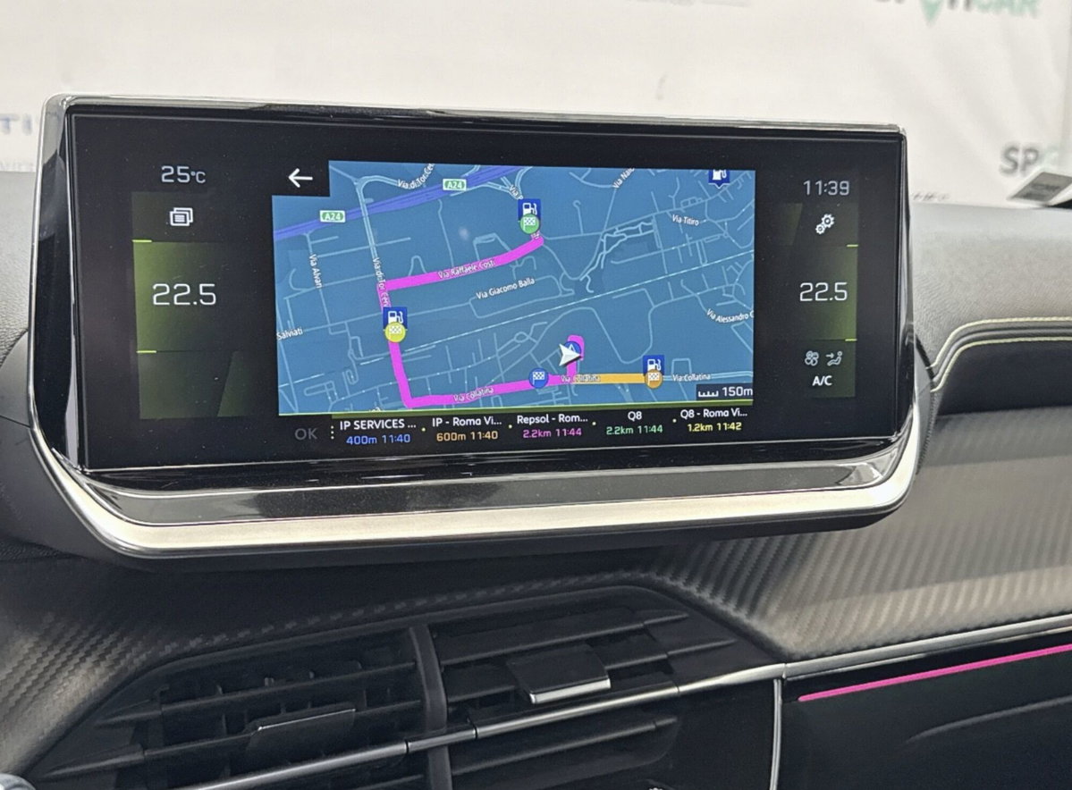 Peugeot 208 PureTech 100 Stop&Start EAT8 5 porte GT (14)