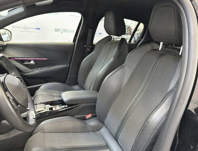 Peugeot 208 PureTech 100 Stop&Start EAT8 5 porte GT (9)
