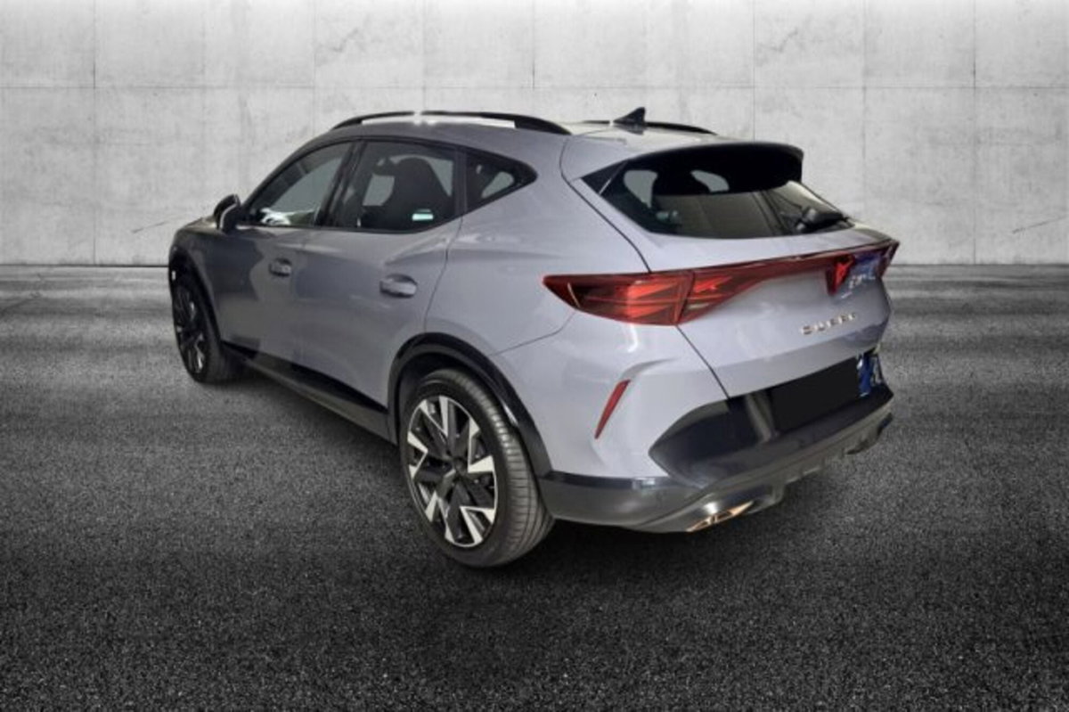 Cupra Formentor 1.5 e-hybrid VZ Extreme 272cv dsg (4)