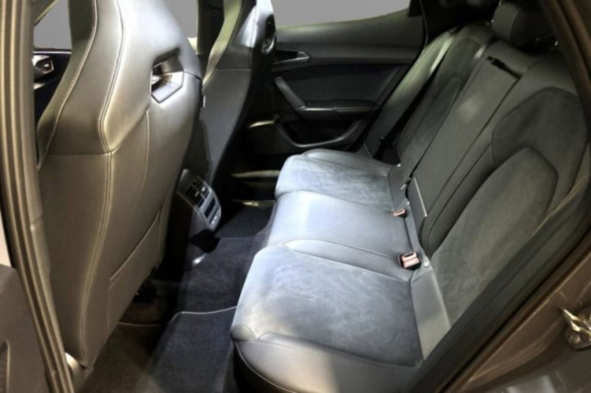 Cupra Formentor 1.5 e-hybrid VZ Extreme 272cv dsg (8)