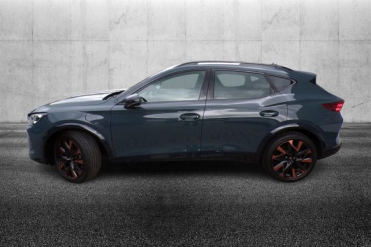 Cupra Formentor 1.5 e-hybrid VZ Extreme 272cv dsg (5)