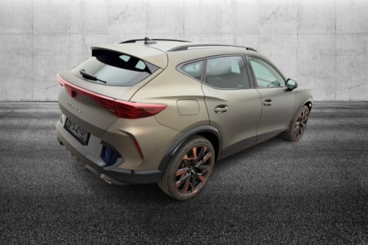 Cupra Formentor 1.5 e-hybrid VZ Extreme 272cv dsg (3)