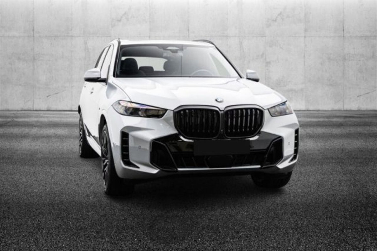 BMW X5 xDrive30d 48V Msport (2)