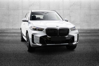 BMW X5 xDrive30d 48V Msport (2)