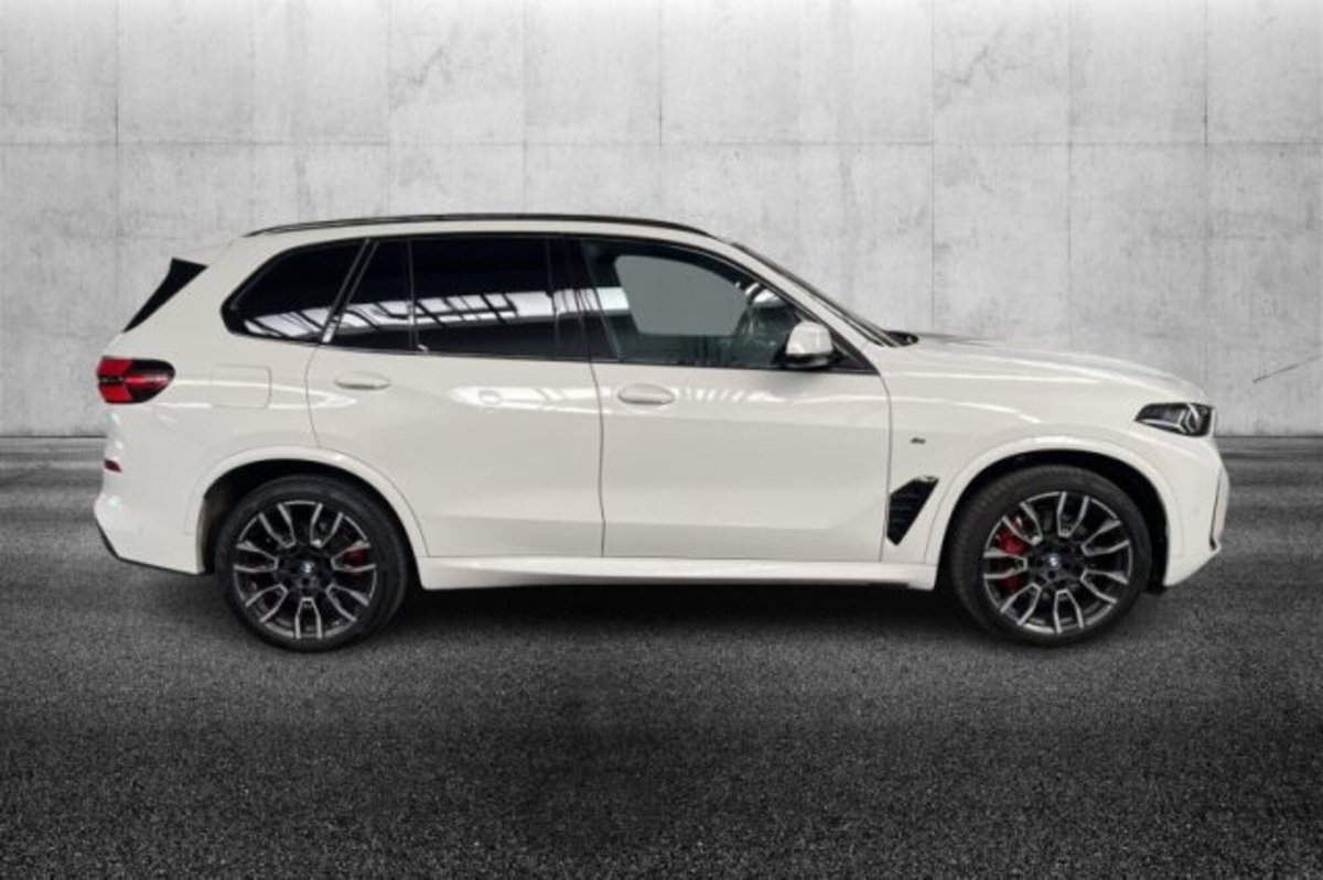 BMW X5 xDrive30d 48V Msport (3)