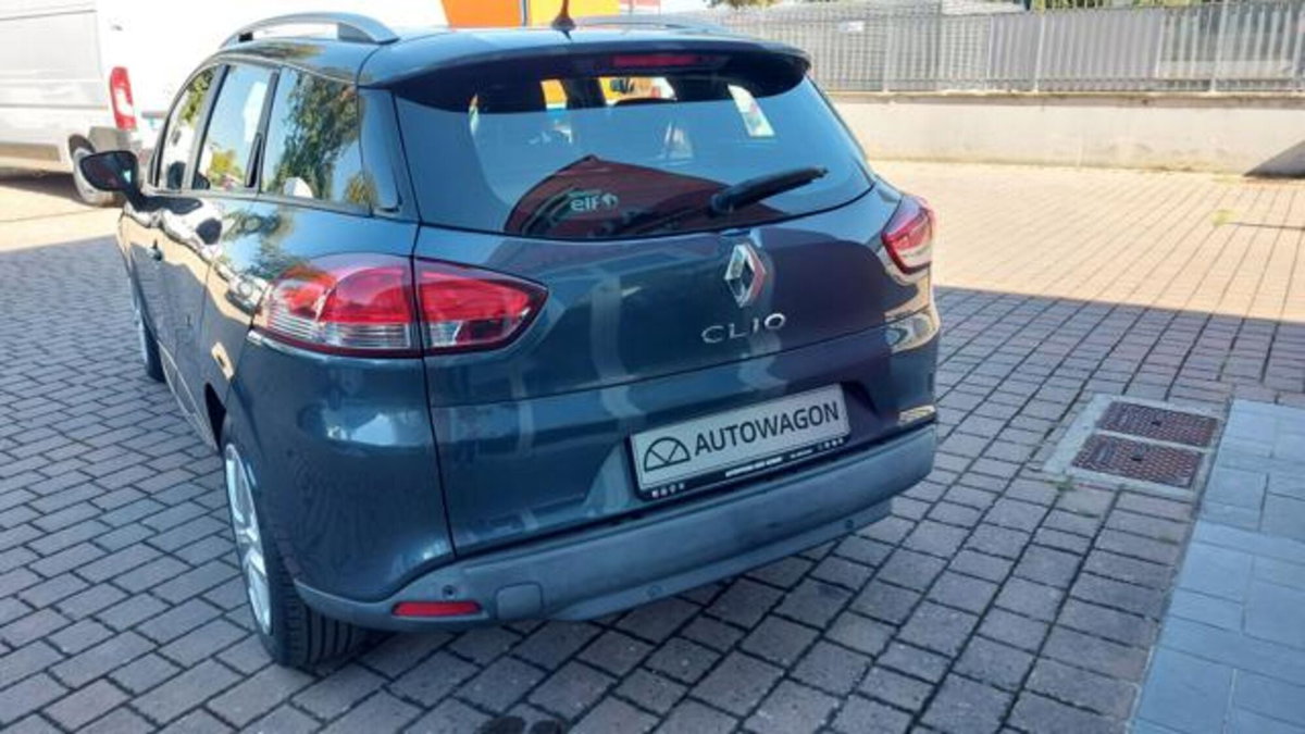 Renault Clio Sporter dCi 8V 75 CV Business (6)