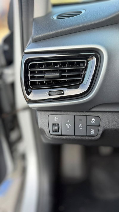 Kia Stonic 1.0 t-gdi Style (11)