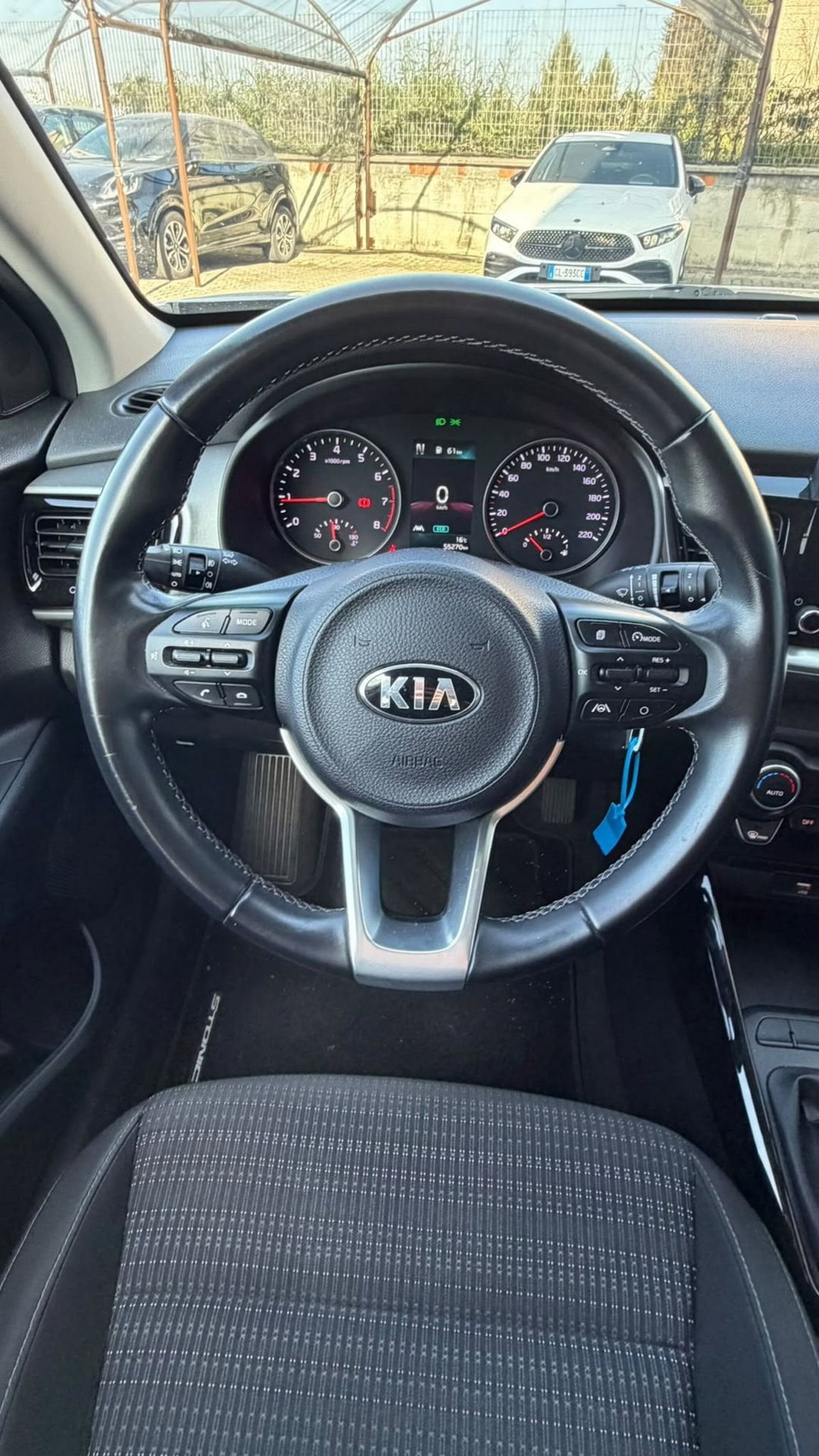Kia Stonic 1.0 t-gdi Style (7)