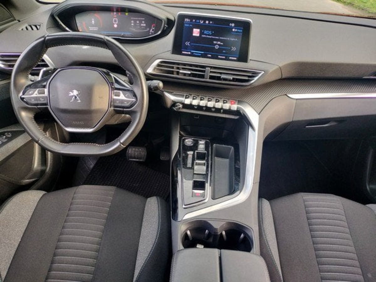 Peugeot 3008 BlueHDi 130 S&S EAT8 Active Pack (13)