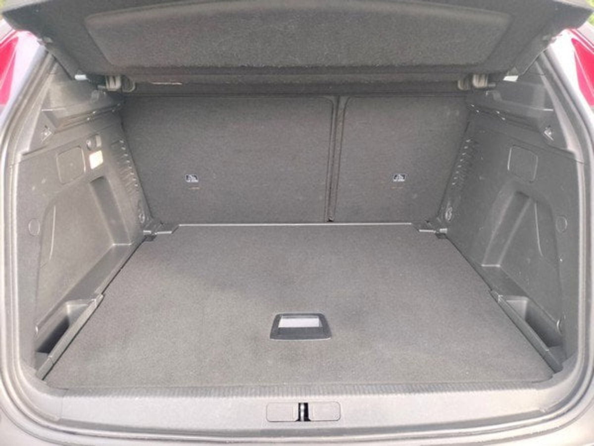 Peugeot 3008 BlueHDi 130 S&S EAT8 Active Pack (15)