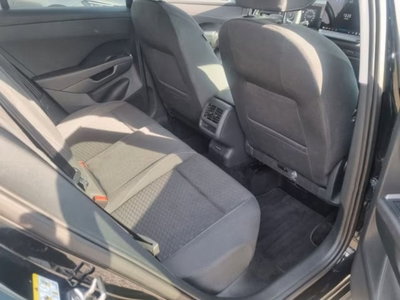 Volkswagen T-Roc 1.5 etsi Life 115cv dsg (10)