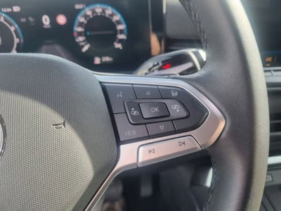 Volkswagen T-Roc 1.5 etsi Life 115cv dsg (13)