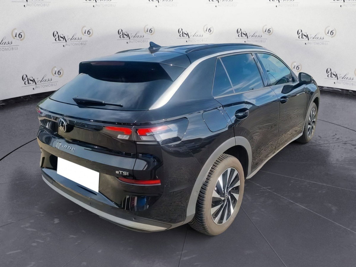 Volkswagen T-Roc 1.5 etsi Life 115cv dsg (3)