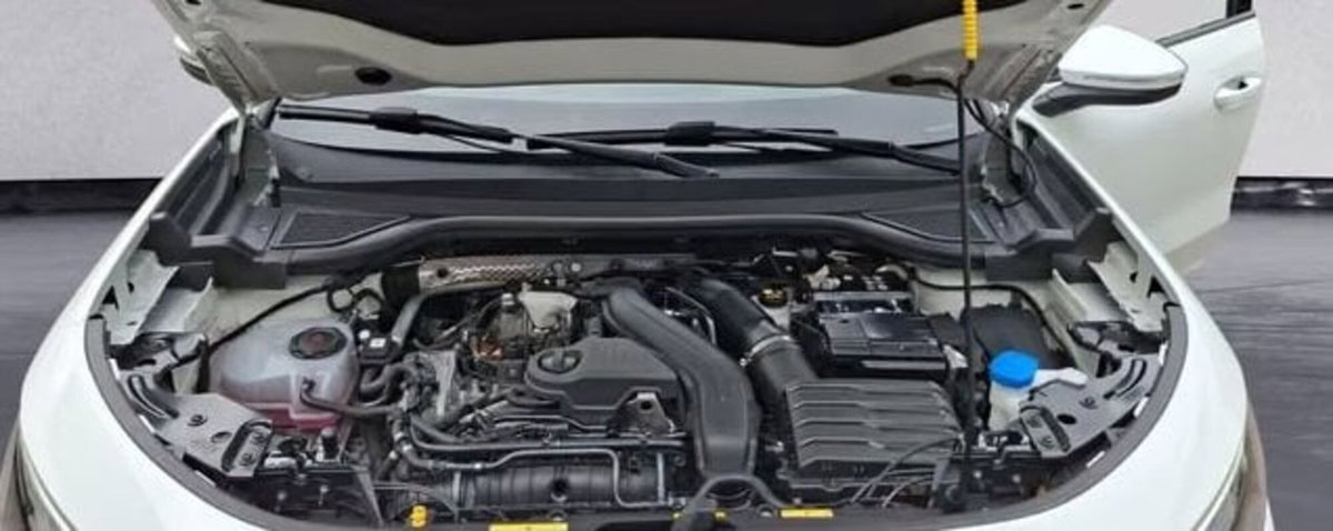 Volkswagen T-Roc 1.5 etsi Style 115cv dsg (14)