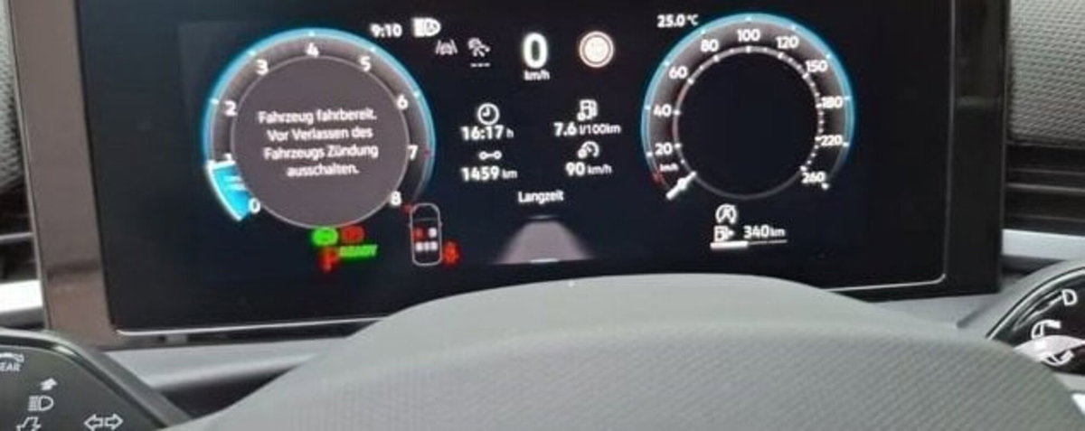 Volkswagen T-Roc 1.5 etsi Style 115cv dsg (9)