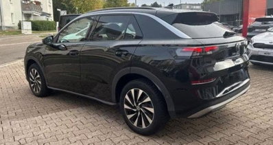Volkswagen T-Roc 1.5 etsi Life 115cv dsg (3)