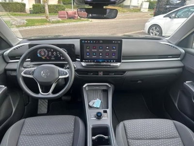 Volkswagen T-Roc 1.5 etsi Life 115cv dsg (5)