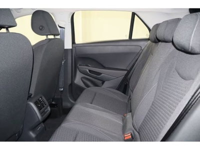 Volkswagen T-Roc 1.5 etsi Style 115cv dsg (10)