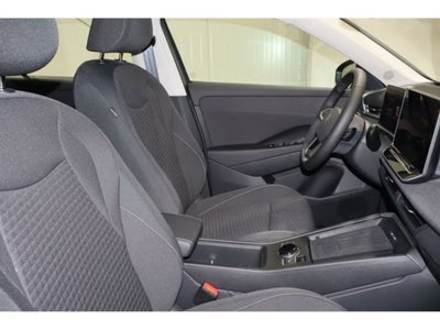 Volkswagen T-Roc 1.5 etsi Style 115cv dsg (9)