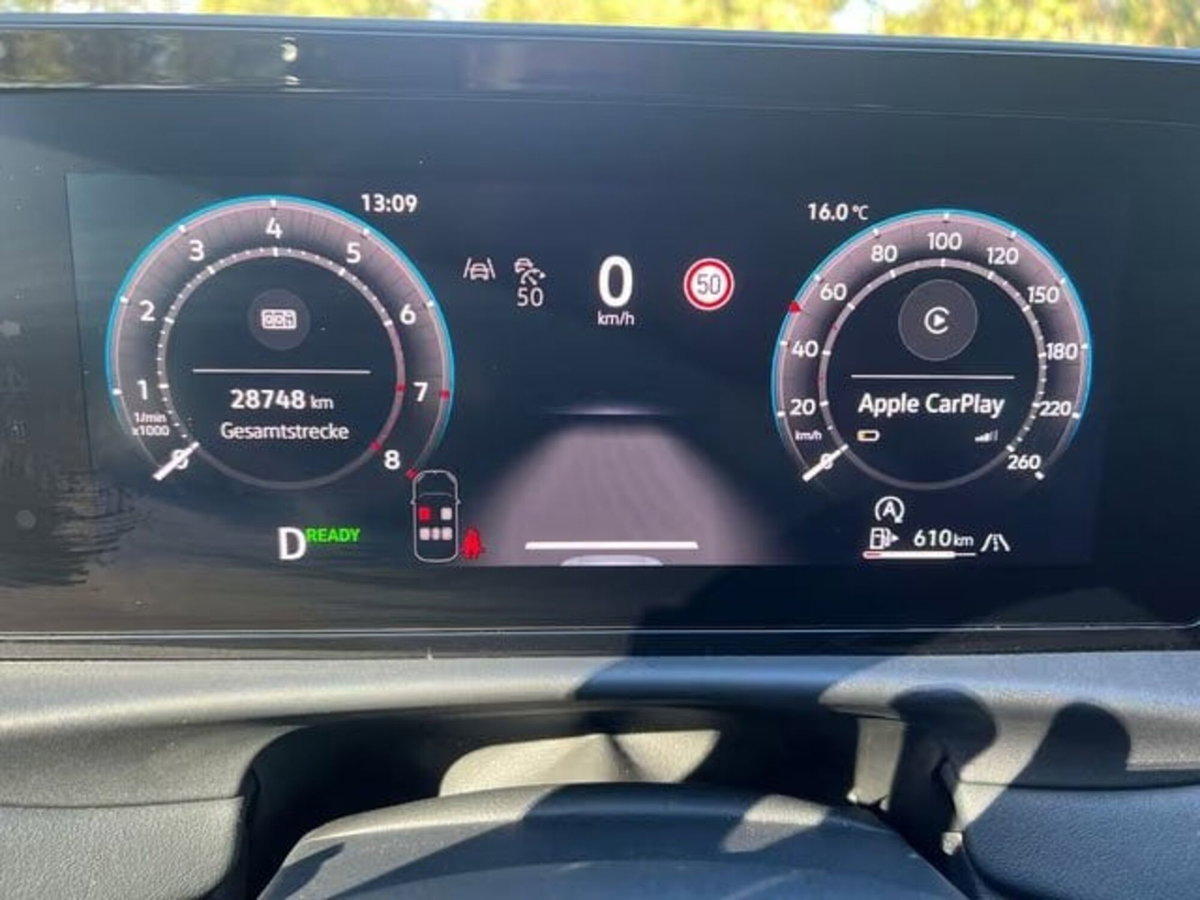 Volkswagen T-Roc 1.5 etsi R-Line 150cv dsg (10)