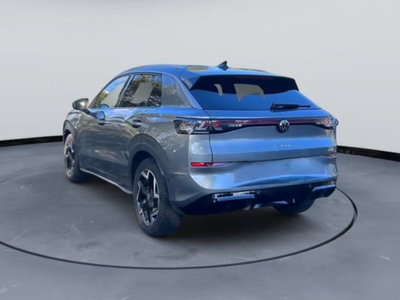 Volkswagen T-Roc 1.5 etsi R-Line 150cv dsg (4)