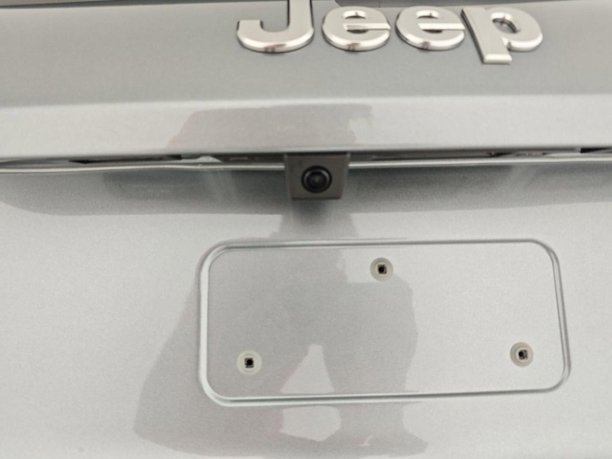 Jeep Avenger full-electric Summit fwd 156cv auto (8)