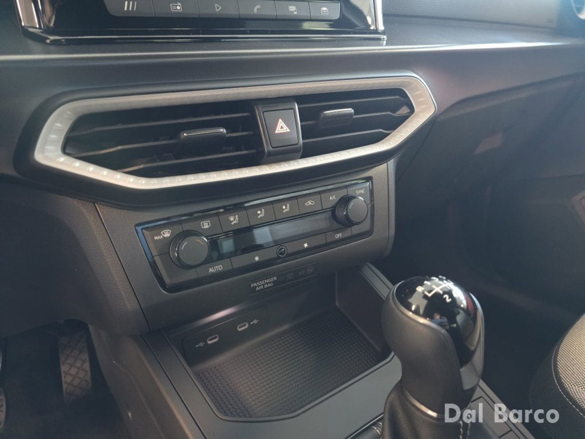 SEAT Ibiza 1.0 ecotsi FR 95cv (12)