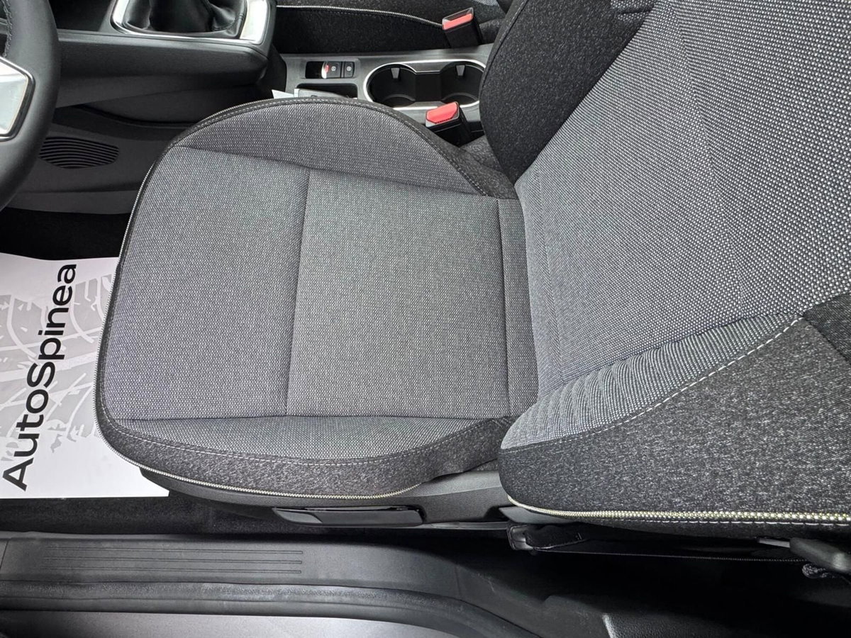 Renault Captur 1.2 eco-g Techno 120cv (11)