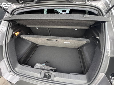 Renault Captur 1.2 eco-g Techno 120cv (12)