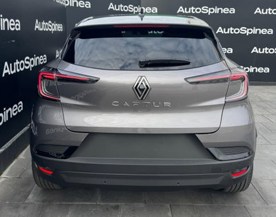 Renault Captur 1.2 eco-g Techno 120cv (4)