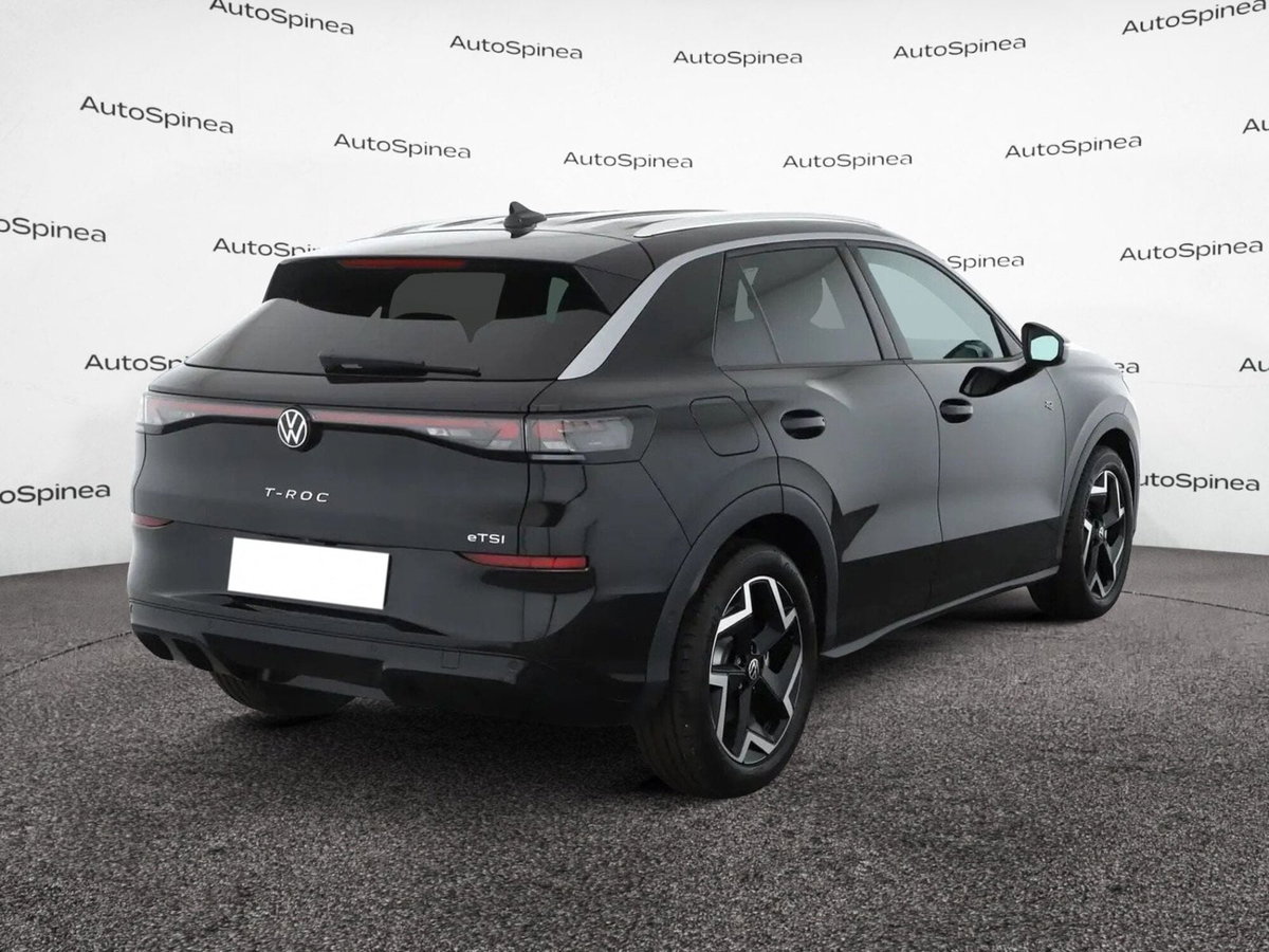 Volkswagen T-Roc 1.5 etsi R-Line 150cv dsg (6)