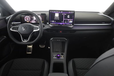 Volkswagen T-Roc 1.5 etsi R-Line 150cv dsg (8)