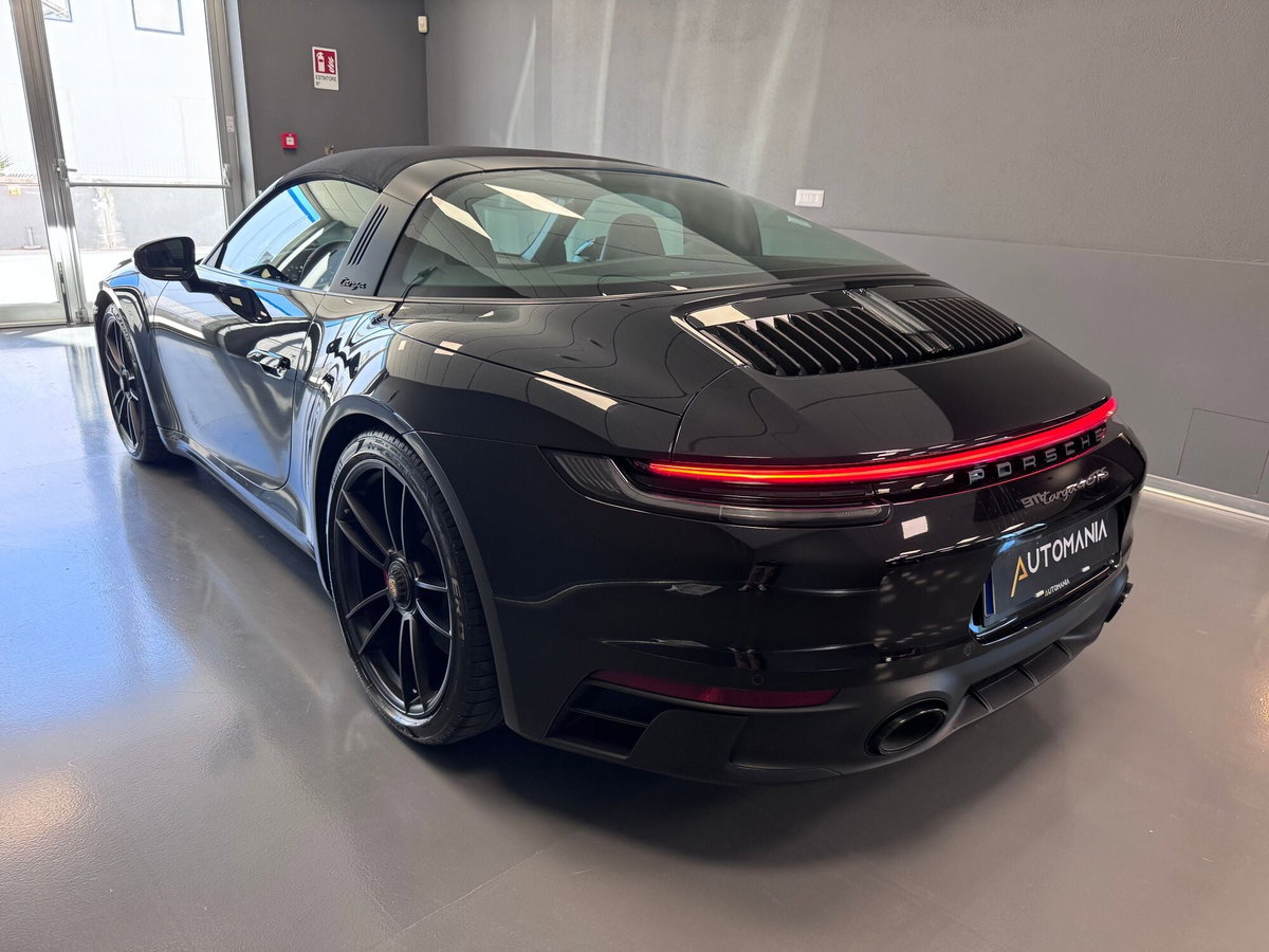 Porsche 911 Cabrio Targa 3.0 4 GTS (16)