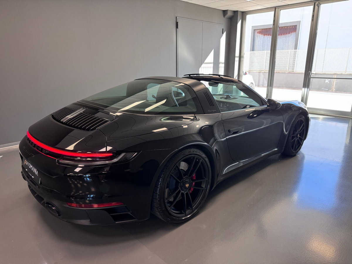 Porsche 911 Cabrio Targa 3.0 4 GTS (19)