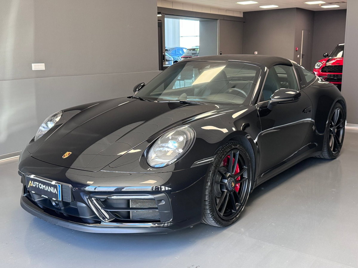 Porsche 911 Cabrio Targa 3.0 4 GTS (5)