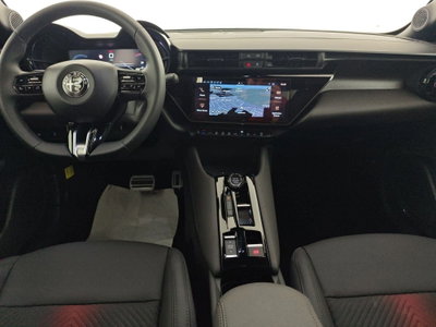 Alfa Romeo Junior 1.2 ibrida Speciale 145cv edct6 (6)