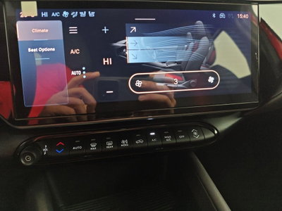 Alfa Romeo Junior 1.2 ibrida Speciale 145cv edct6 (9)