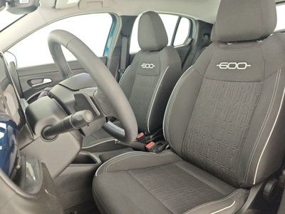 Fiat 600 1.2 hybrid 110cv auto (9)