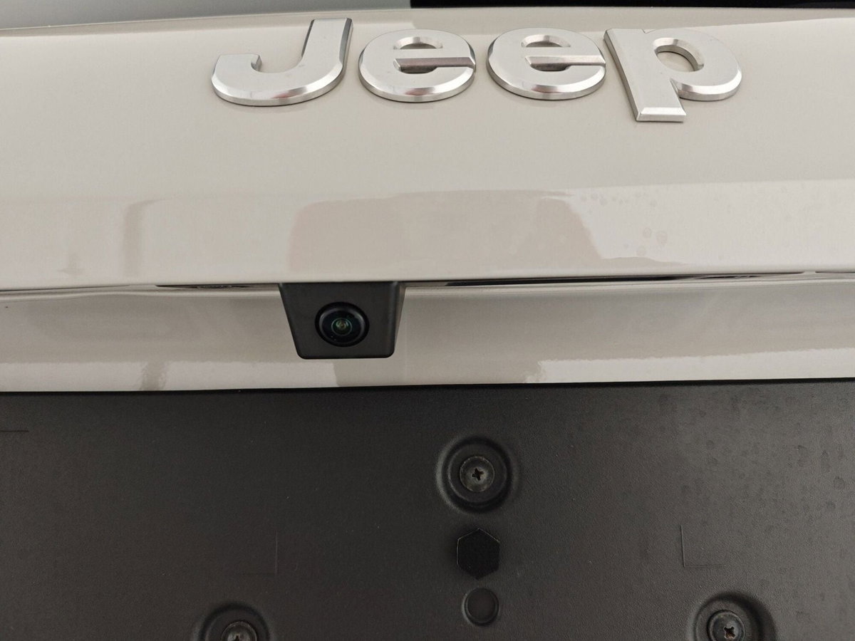 Jeep Avenger 1.2 turbo Summit fwd 100cv (8)
