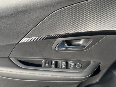 Peugeot 208 PureTech 100 Stop&Start 5 porte Allure (11)
