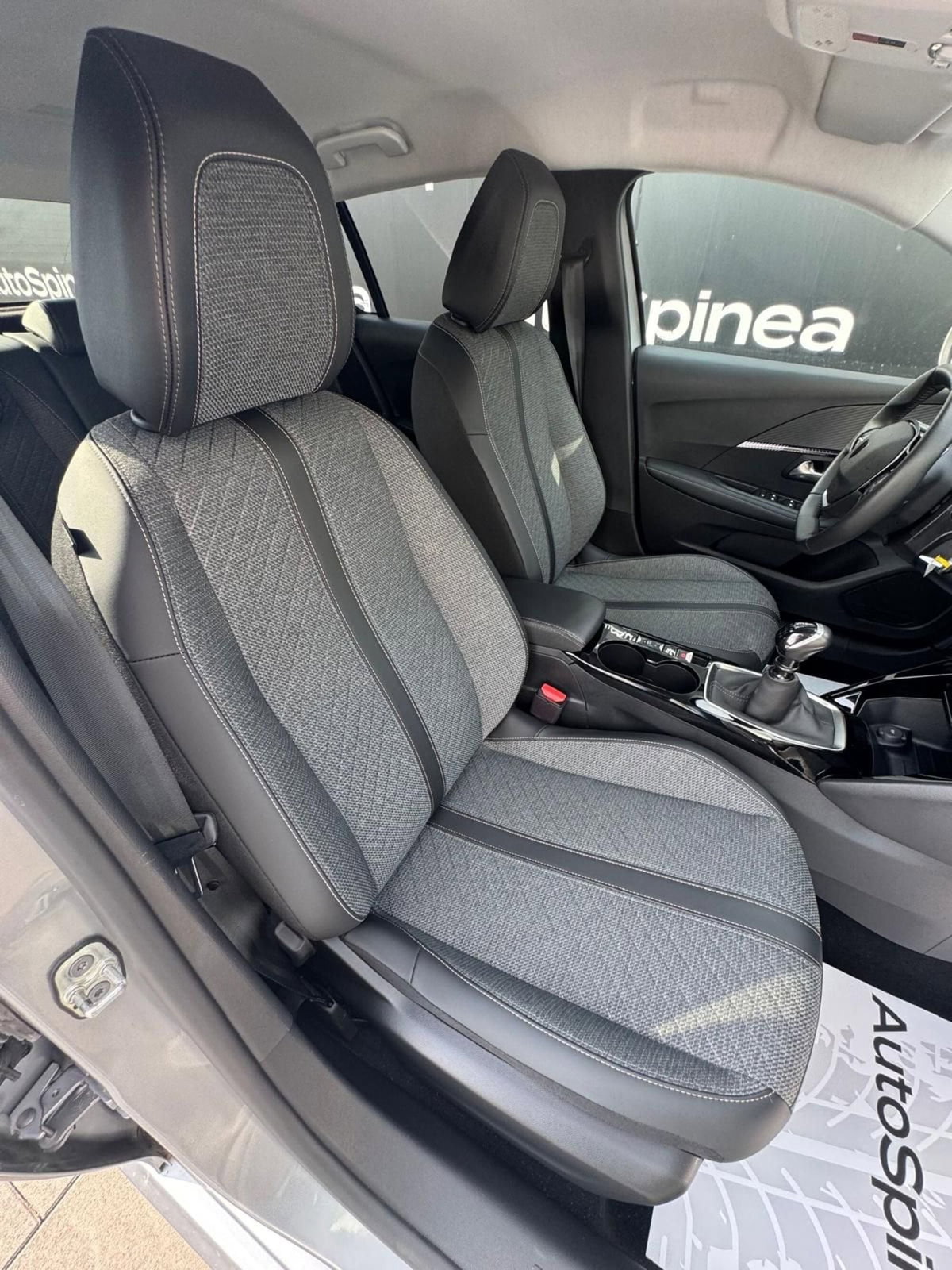 Peugeot 208 PureTech 100 Stop&Start 5 porte Allure (14)