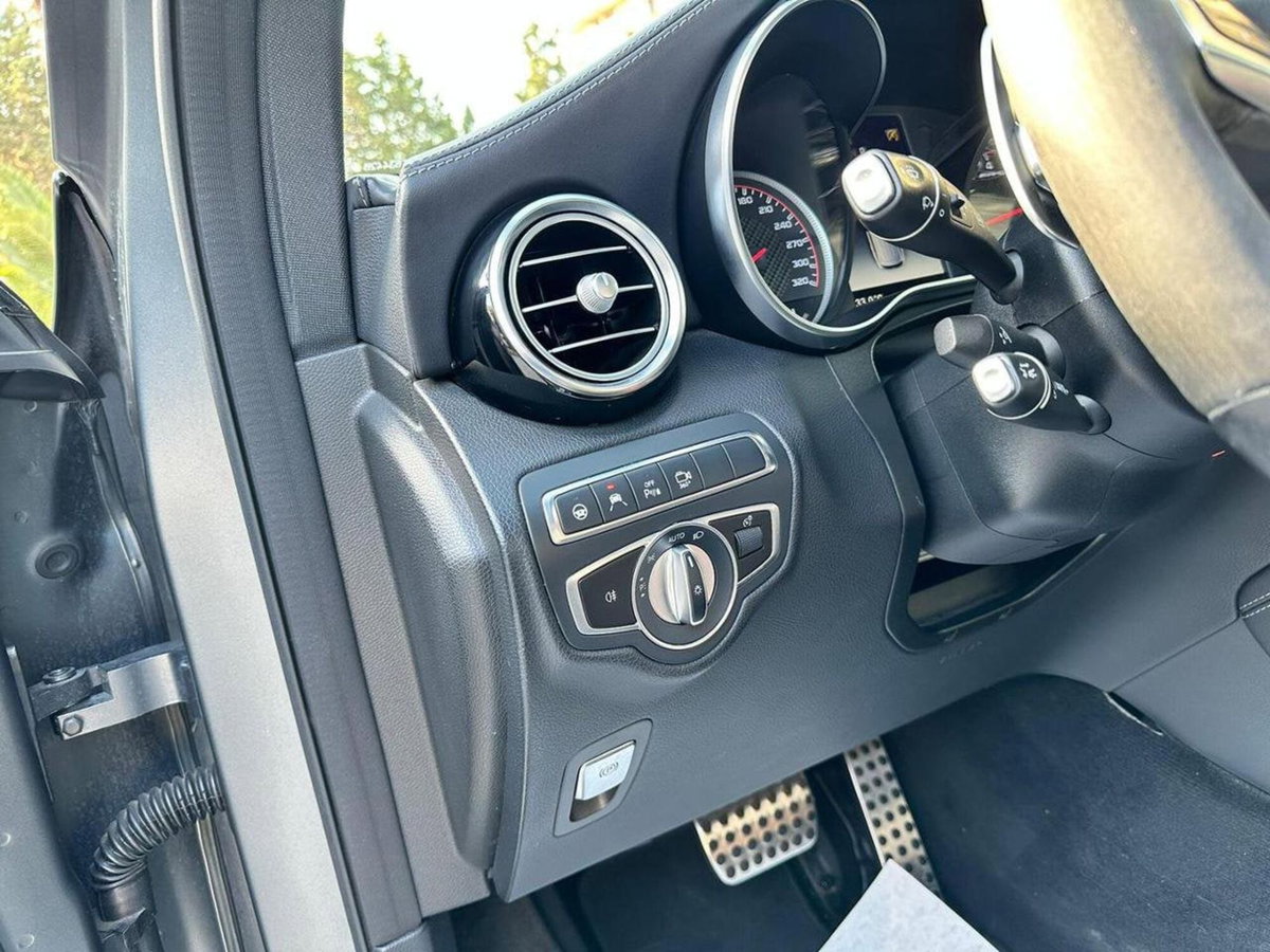 Mercedes-Benz GLC SUV 63 S 4Matic AMG (12)
