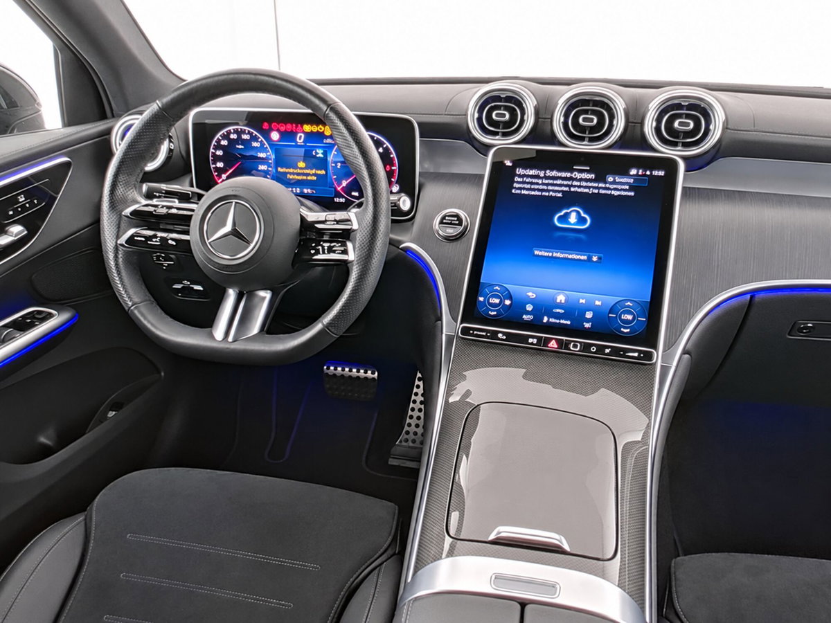 Mercedes-Benz GLC Coupé 220 d AMG Line Advanced Plus 4matic auto (4)