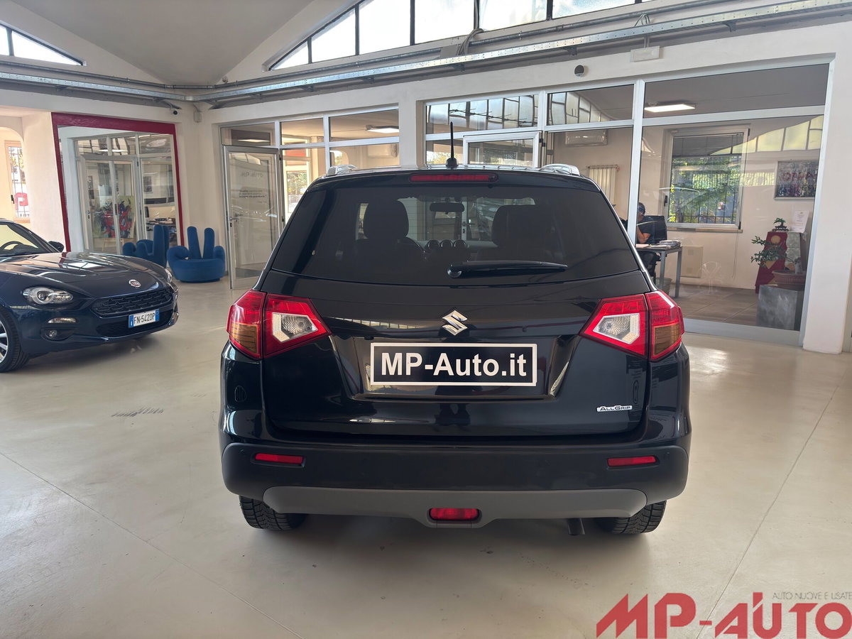 Suzuki Vitara 1.6 DDiS 4WD AllGrip DCT V-Top (5)