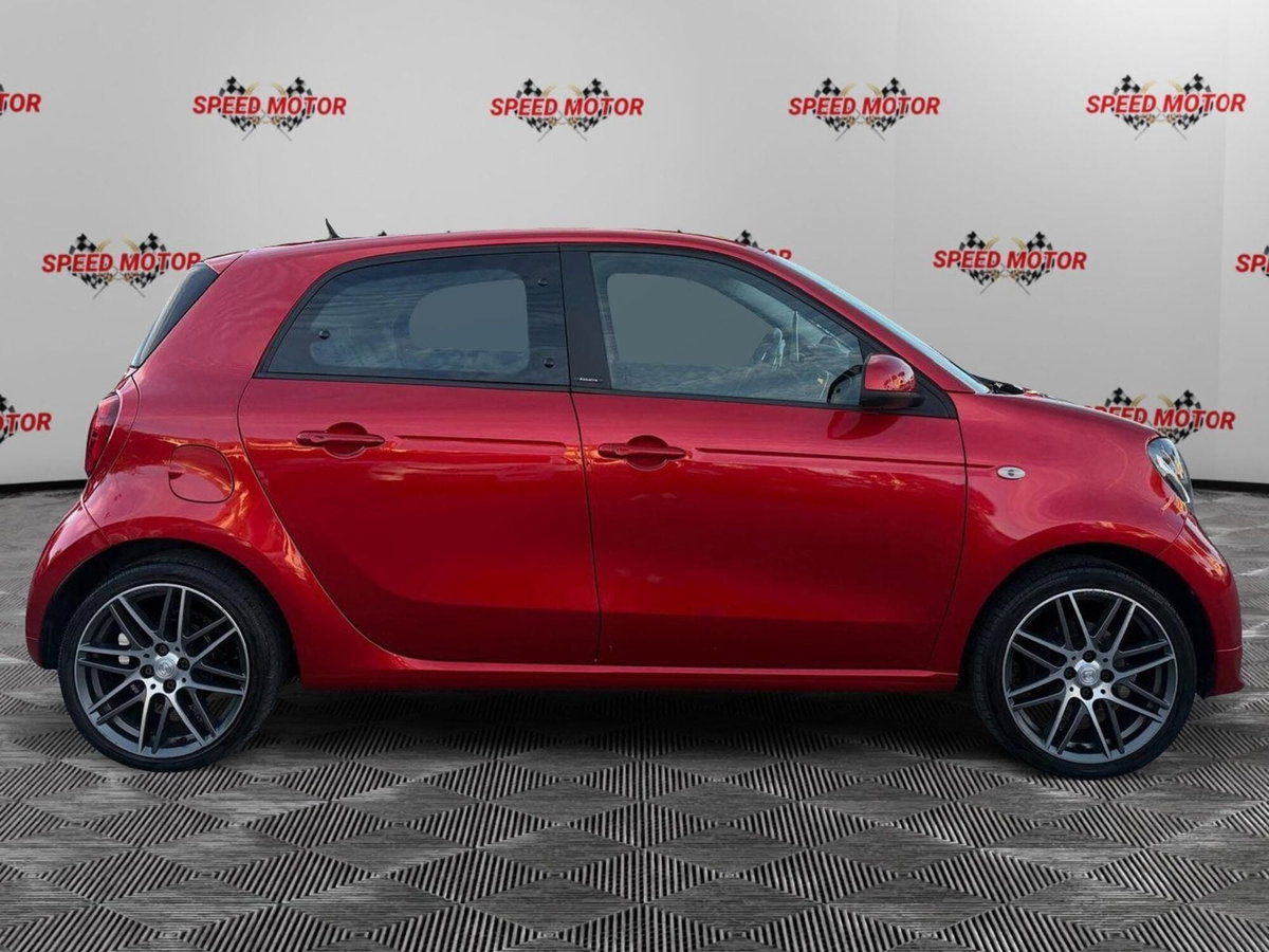 smart forfour forfour BRABUS 0.9 Turbo twinamic Xclusive (3)
