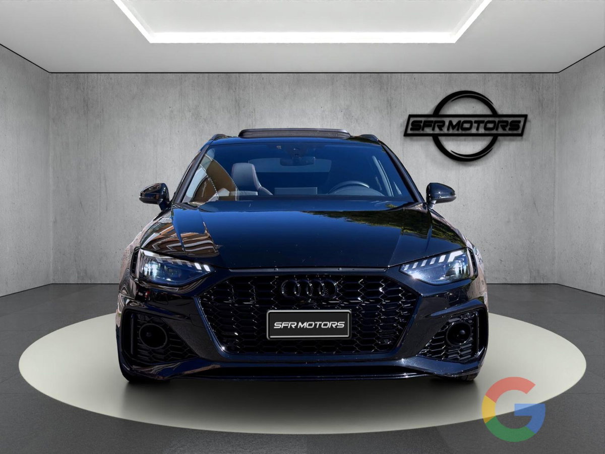 Audi A4 Avant 2.0 16V TFSI quattro tiptronic (2)