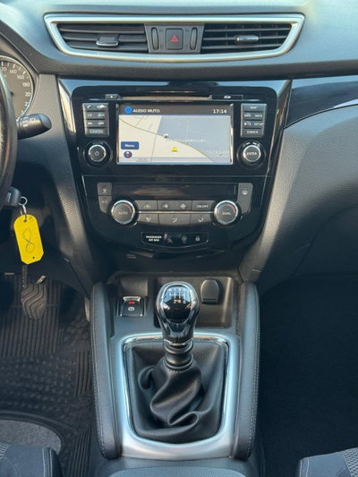 Nissan Qashqai 1.5 dCi Acenta (13)