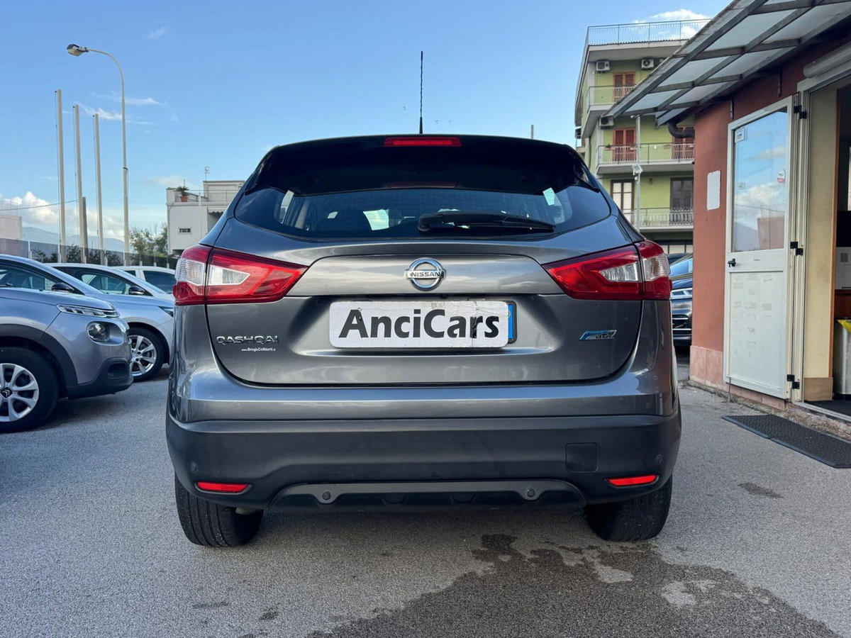 Nissan Qashqai 1.5 dCi Acenta (16)