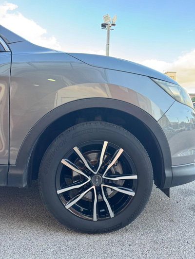 Nissan Qashqai 1.5 dCi Acenta (18)